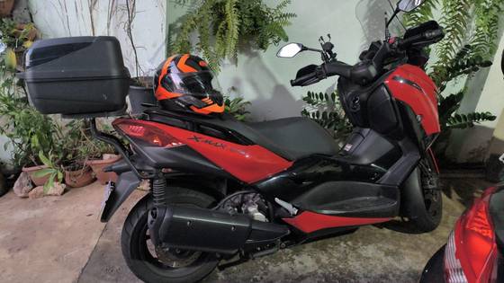 YAMAHA XMAX 250 CONNECTED ABS YAMAHA XMAX 250 CONNECTED ABS